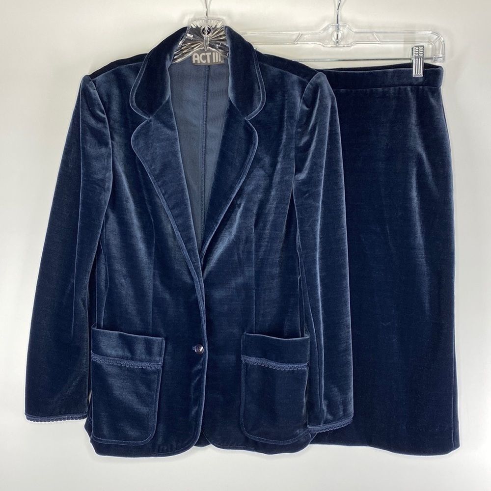 Vintage ACT III Blue Velvet Skirt Jacket Set Size Medium 80s